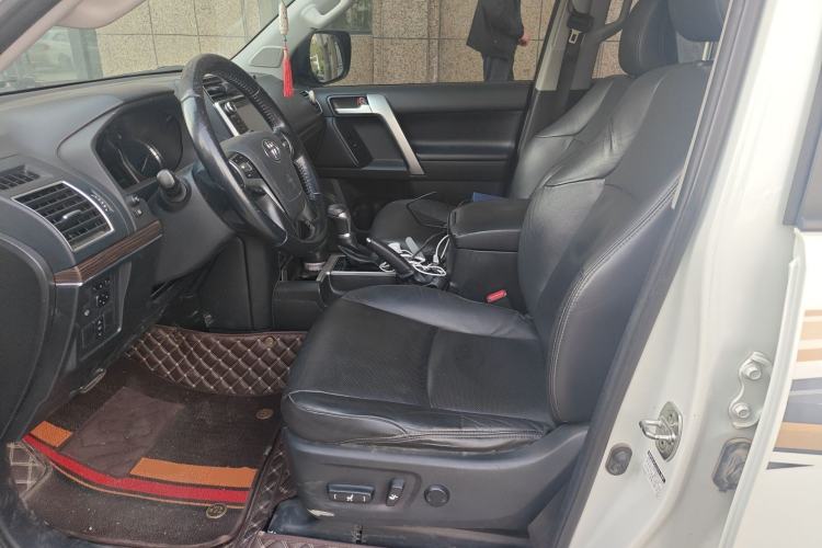 Used Toyota Prado 2018 3.5L Automatic TX-L with Rear-Mounted Spare Tire Left Front Seat