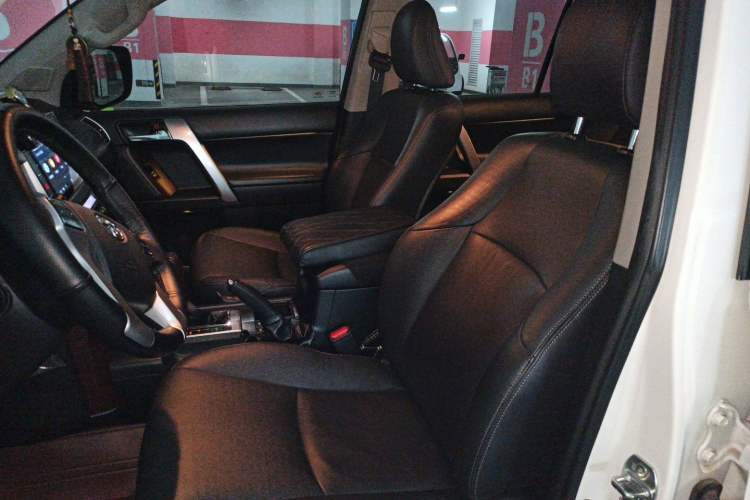 Used Toyota Prado 2018 3.5L Automatic TX-L NAVI with Rear-Mounted Spare Tire Left Front Seat