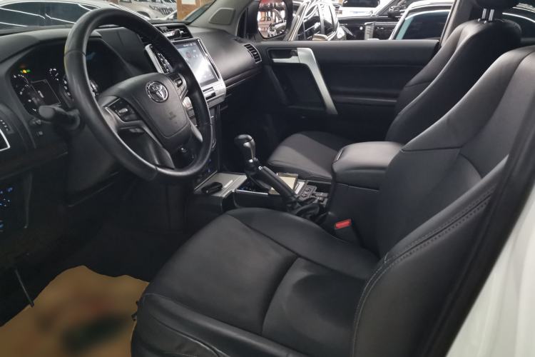 Used Toyota Prado 2018 3.5L Automatic TX-L with Rear-Mounted Spare Tire Left Front Seat
