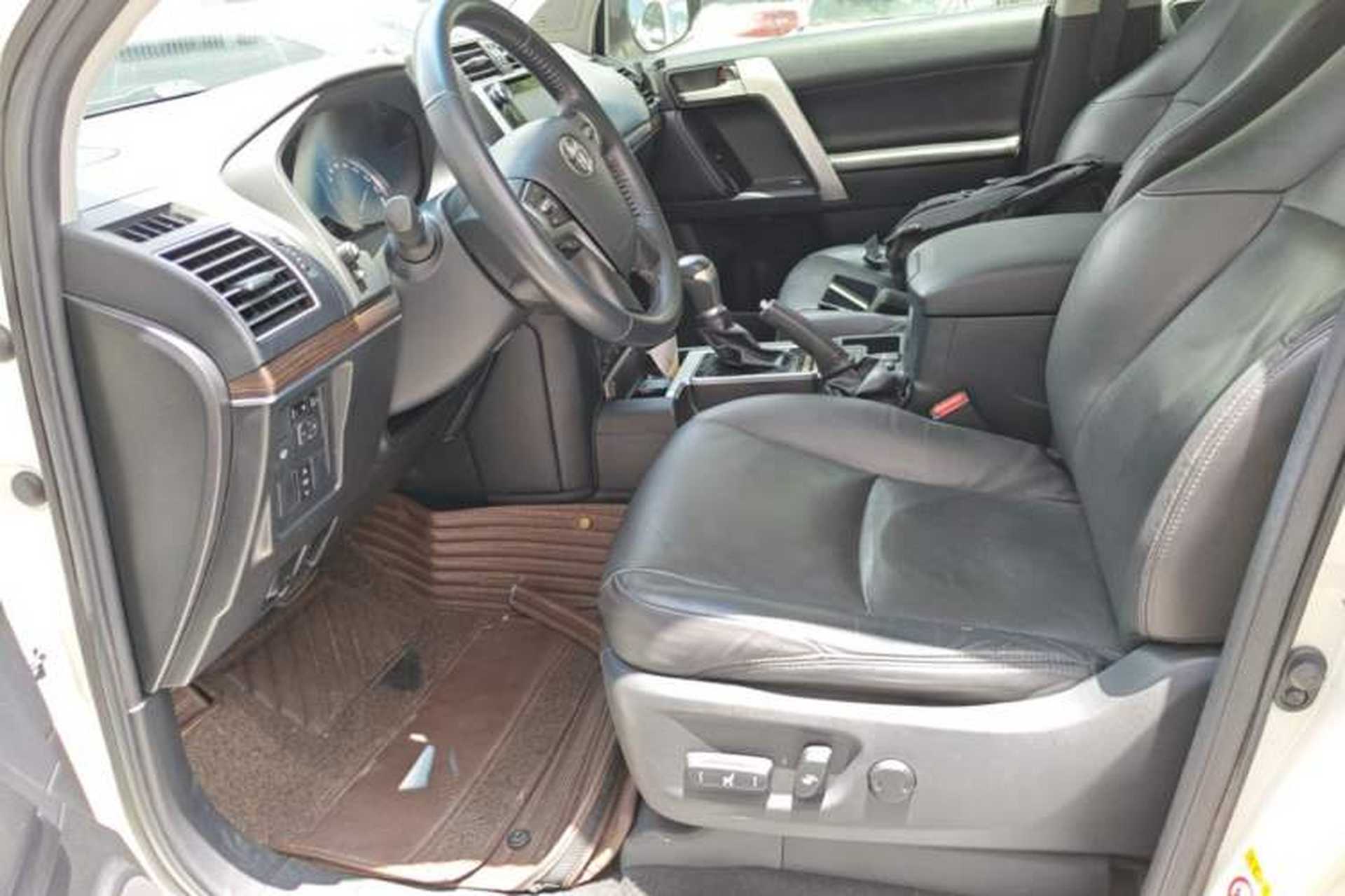 Used Toyota Prado 2018 3.5L Automatic TX-L NAVI Left Front Seat