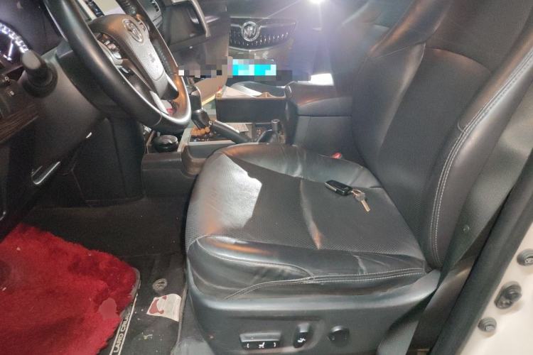 Used Toyota Prado 2018 3.5L Automatic TX-L with Rear-Mounted Spare Tire Left Front Seat