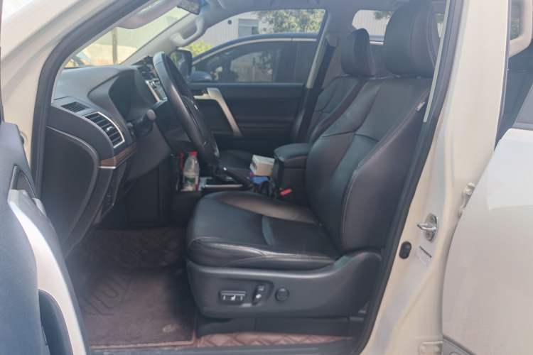 Used Toyota Prado 2018 3.5L Automatic TX-L Left Front Seat