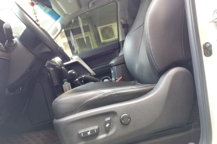Used Toyota Prado 2018 3.5L Automatic TX-L with Rear-Mounted Spare Tire Left Front Seat