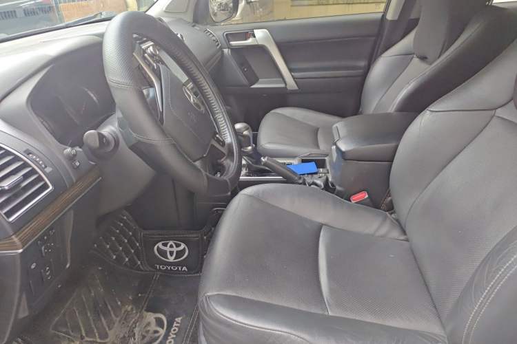Used Toyota Prado 2018 3.5L Automatic TX-L with Rear-Mounted Spare Tire Left Front Seat