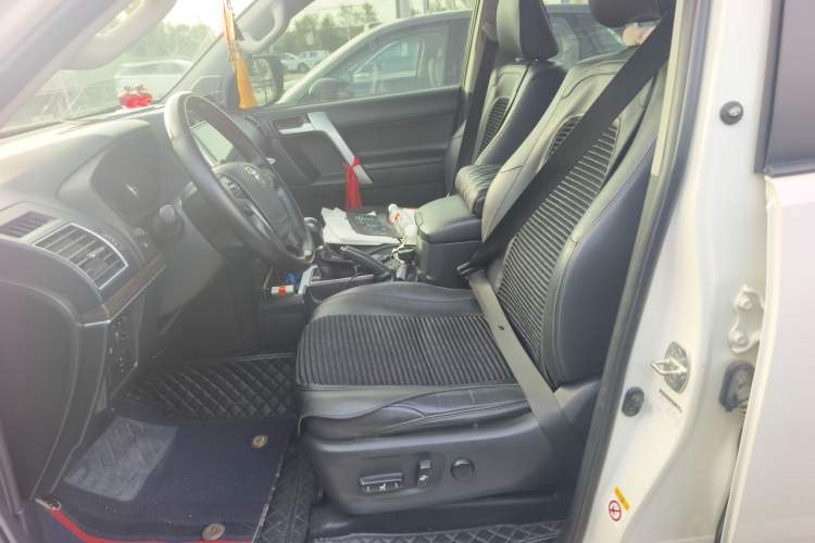 Used Toyota Prado 2018 3.5L Automatic TX-L NAVI Left Front Seat