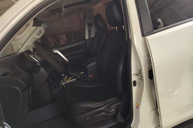 Used Toyota Prado 2018 3.5L Automatic SX Left Front Seat