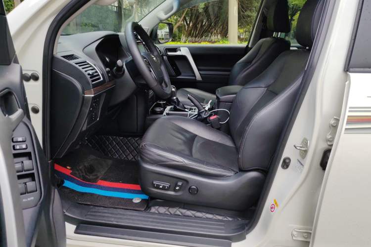 Used Toyota Prado 2018 3.5L Automatic TX-L Left Front Seat