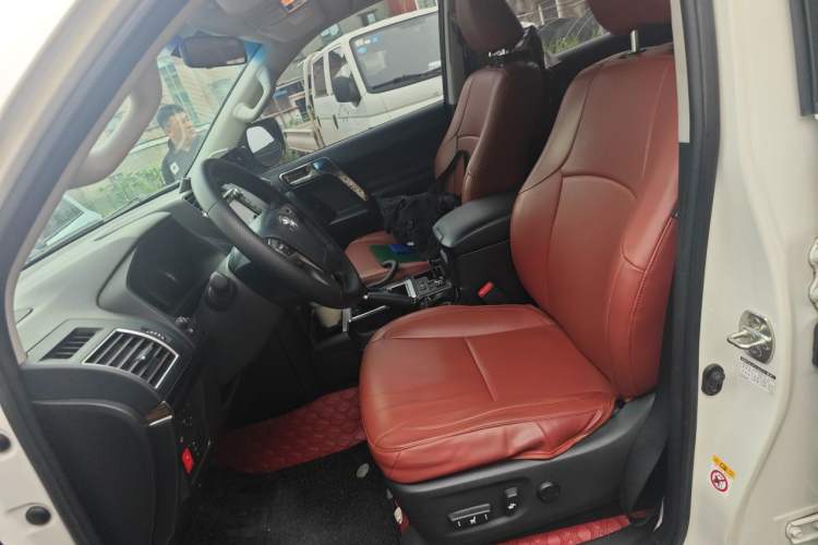 Used Toyota Prado 2018 3.5L Automatic TX-L with Rear-Mounted Spare Tire Left Front Seat