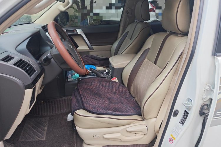 Used Toyota Prado 2018 2.7L TXL Nine-Cylinder External Fuel Tank Large Fuel Capacity – Middle East Left Front Seat