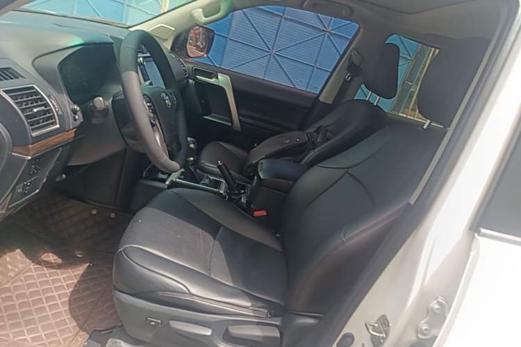 Used Toyota Prado 2018 3.5L Automatic TX Left Front Seat