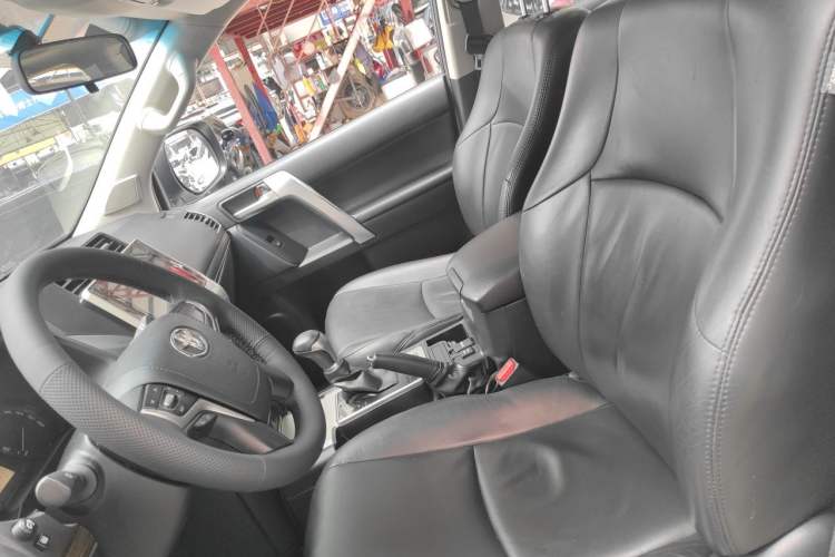 Used Toyota Prado 2018 3.5L Automatic TX Left Front Seat