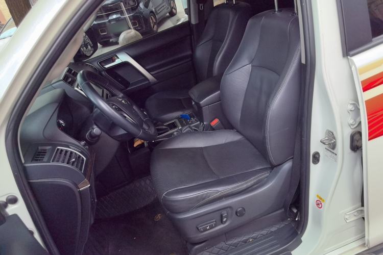 Used Toyota Prado 2018 3.5L Automatic TX-L with Rear-Mounted Spare Tire Left Front Seat