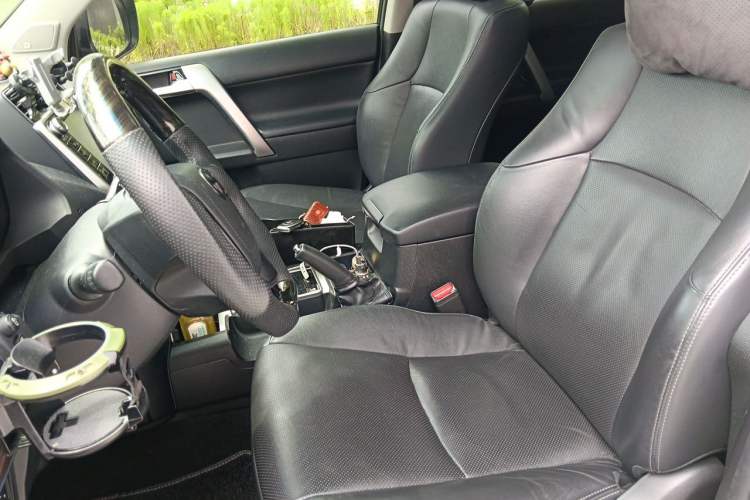 Used Toyota Prado 2018 3.5L Automatic TX-L with Rear-Mounted Spare Tire Left Front Seat