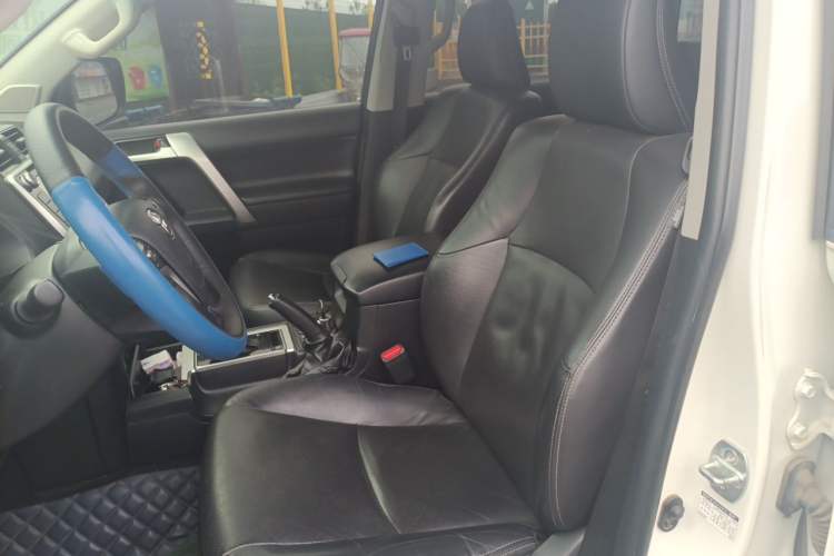 Used Toyota Prado 2018 3.5L Automatic TX-L with Rear-Mounted Spare Tire Left Front Seat