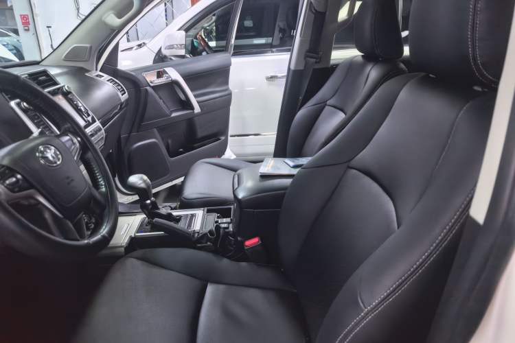 Used Toyota Prado 2018 3.5L Automatic SX Left Front Seat