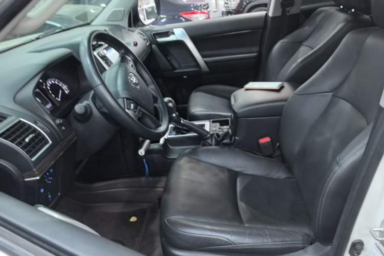 Used Toyota Prado 2018 3.5L Automatic TX-L Left Front Seat