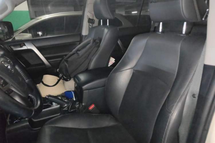 Used Toyota Prado 2018 3.5L Automatic TX-L Left Front Seat