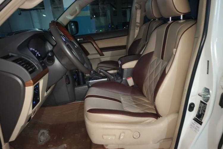 Used Toyota Prado  Left Front Seat