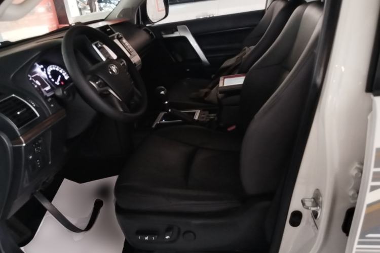 Used Toyota Prado 2018 3.5L Automatic TX-L NAVI Left Front Seat