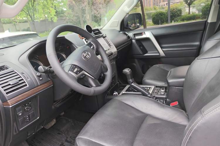 Used Toyota Prado 2018 3.5L Automatic TX-L Left Front Seat