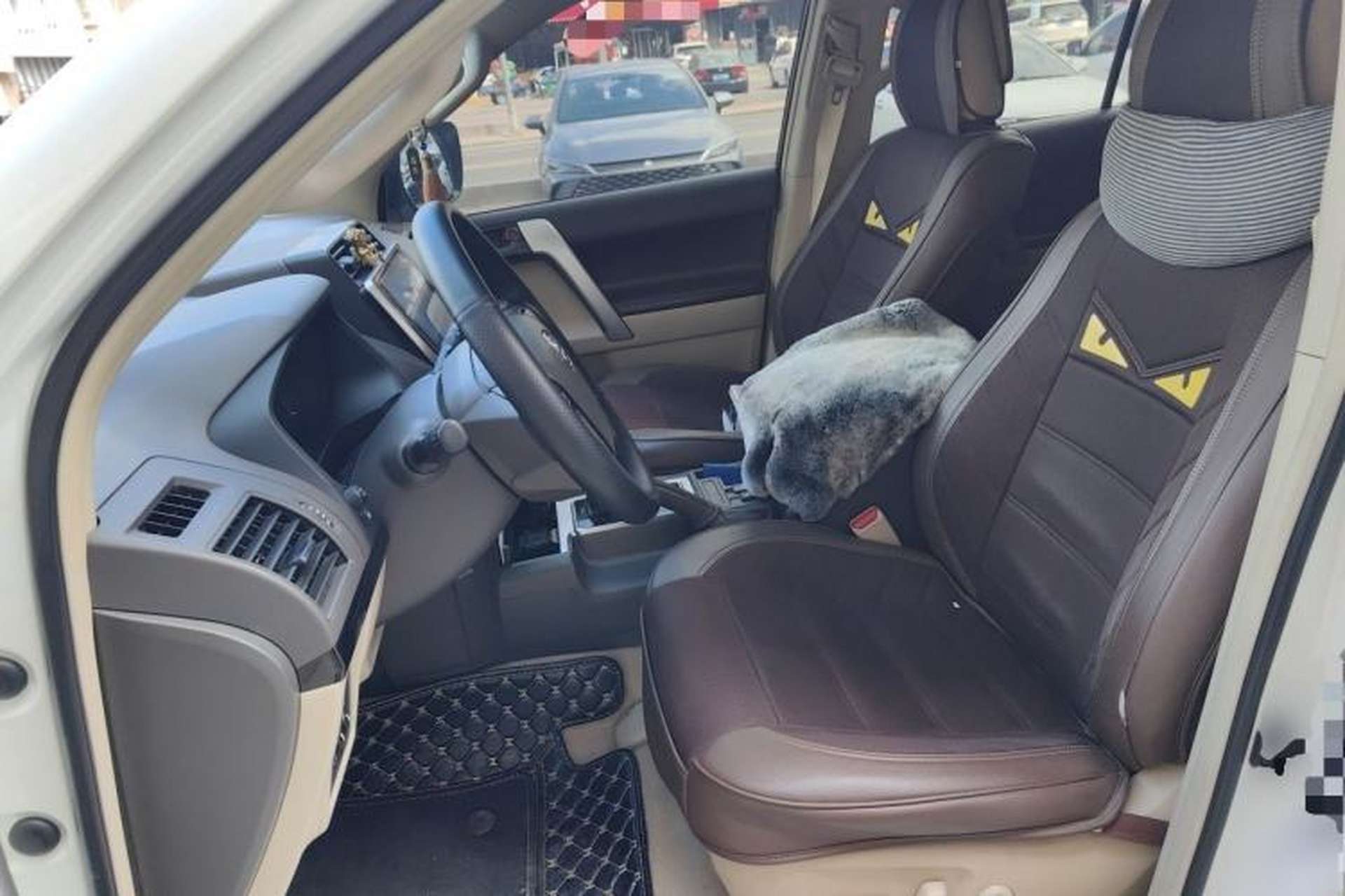 Used Toyota Prado  Left Front Seat