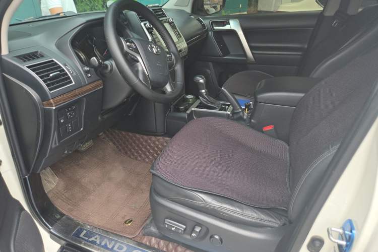 Used Toyota Prado 2018 3.5L Automatic TX-L Left Front Seat