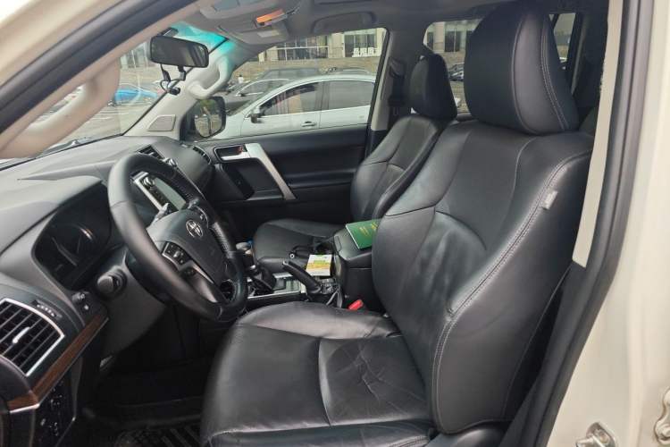 Used Toyota Prado 2018 3.5L Automatic TX-L Left Front Seat