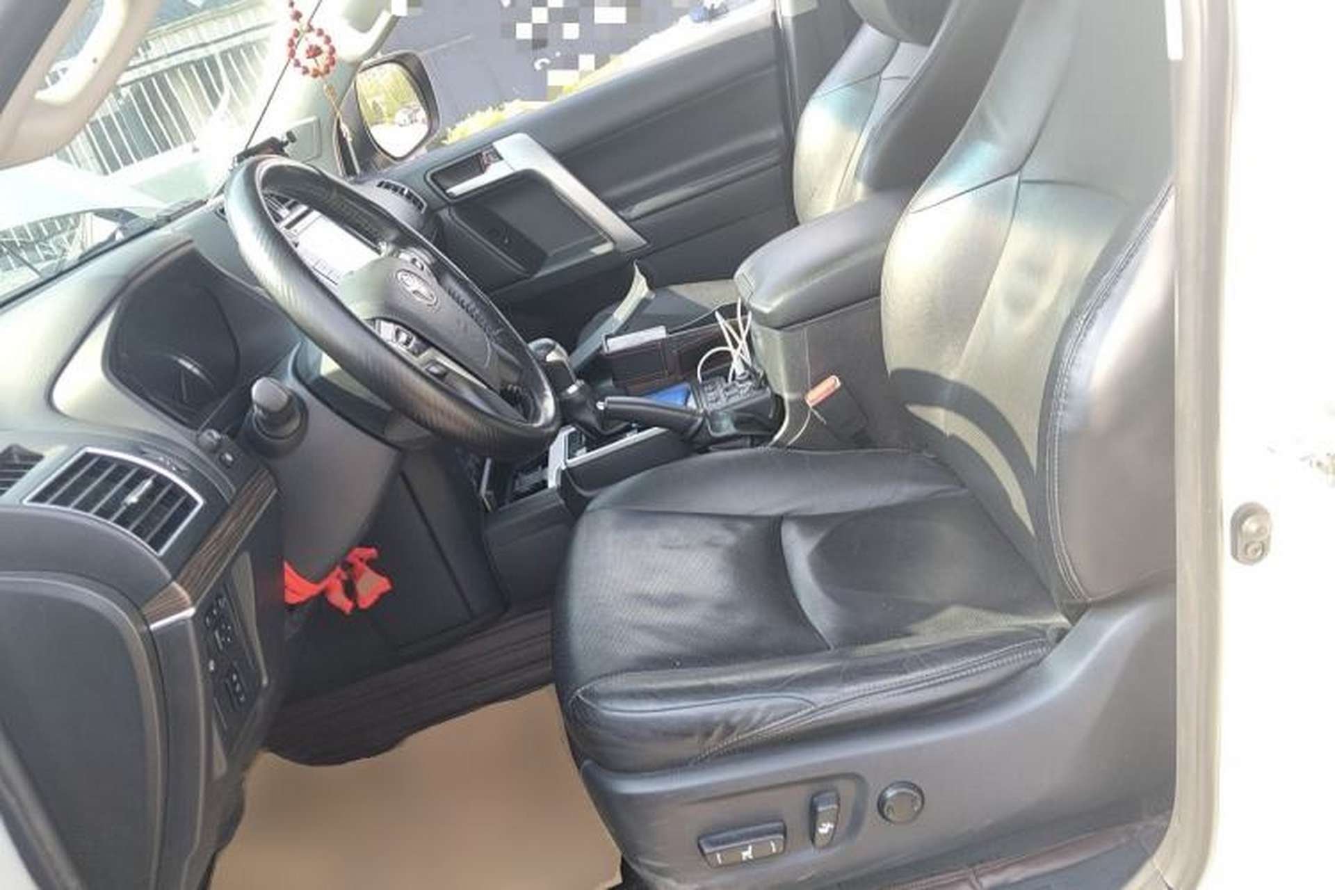Used Toyota Prado 2018 3.5L Automatic TX-L with Rear-Mounted Spare Tire Left Front Seat