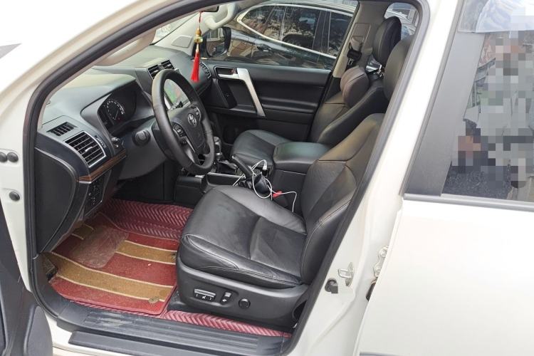 Used Toyota Prado 2018 3.5L Automatic TX-L with Rear-Mounted Spare Tire Left Front Seat
