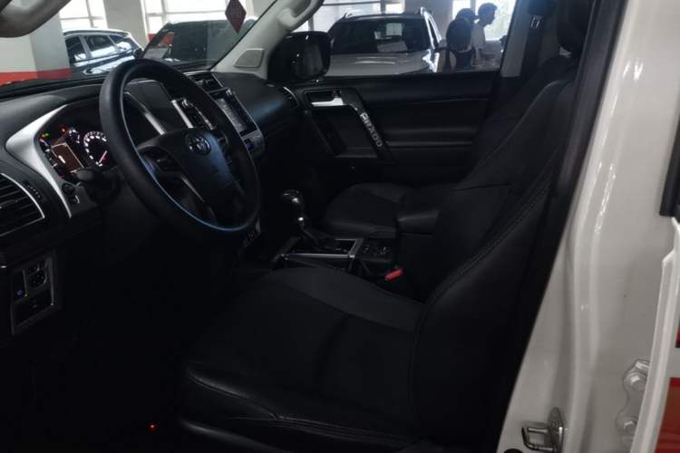 Used Toyota Prado 2018 3.5L Automatic TX-L with Rear-Mounted Spare Tire Left Front Seat