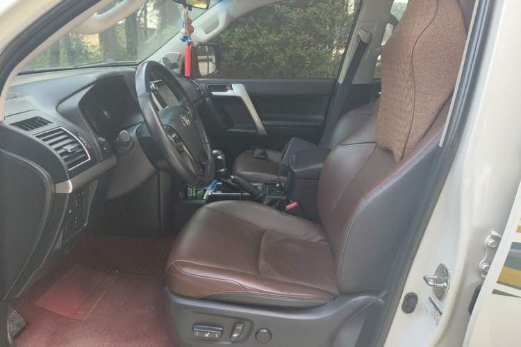 Used Toyota Prado 2018 3.5L Automatic TX-L NAVI with Rear-Mounted Spare Tire Left Front Seat