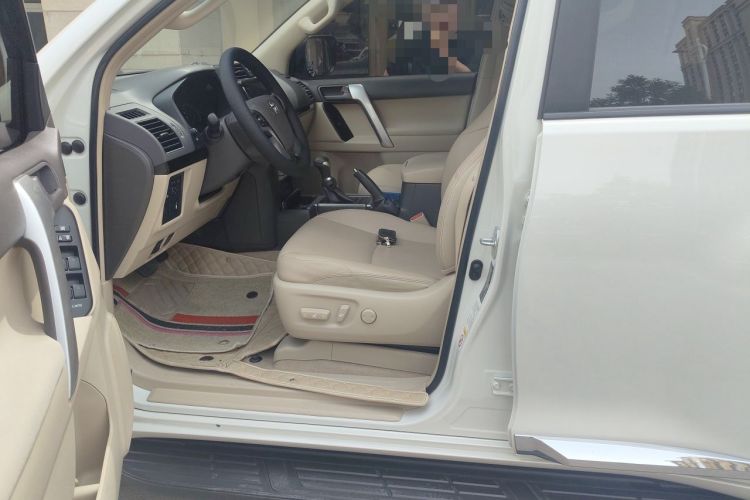 Used Toyota Prado  Left Front Seat