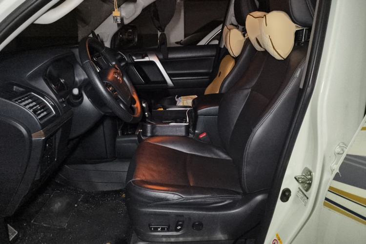 Used Toyota Prado 2018 3.5L Automatic TX-L Left Front Seat