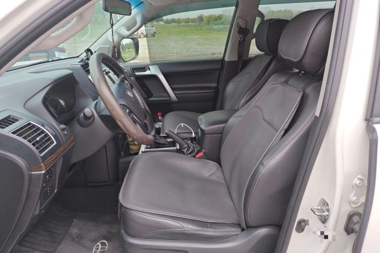 Used Toyota Prado 2018 3.5L Automatic TX-L NAVI with Rear-Mounted Spare Tire Left Front Seat