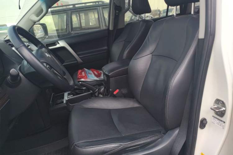 Used Toyota Prado 2018 3.5L Automatic TX-L Left Front Seat