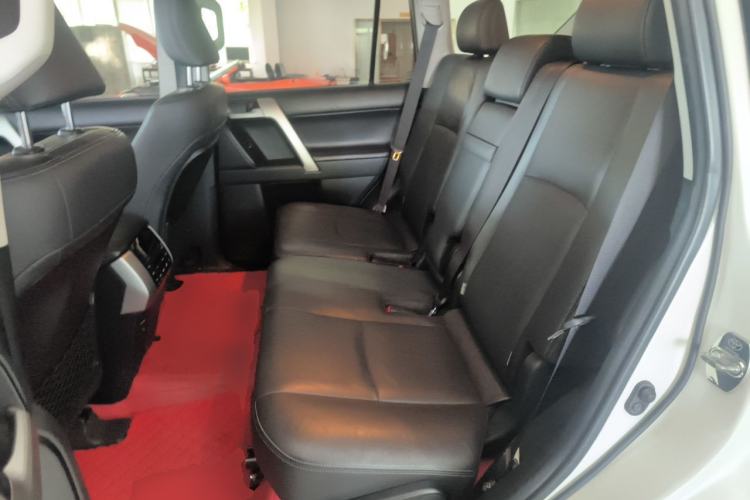 Used Toyota Prado 2018 3.5L Automatic TX-L with Rear-Mounted Spare Tire Left Rear Seat