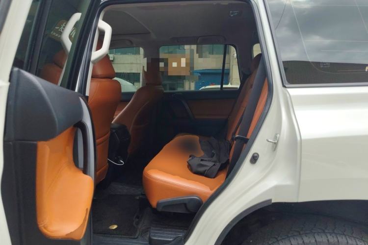 Used Toyota Prado  Left Rear Seat