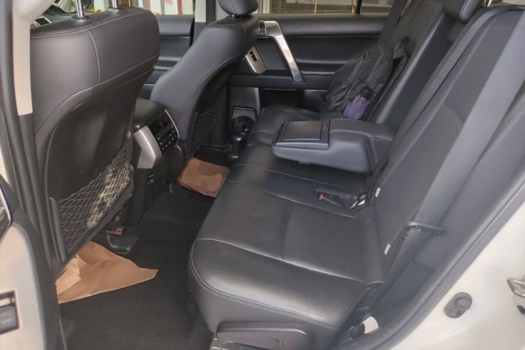 Used Toyota Prado 2018 3.5L Automatic TX-L with Rear-Mounted Spare Tire Left Rear Seat