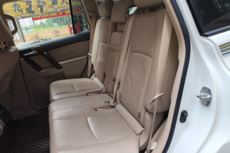 Used Toyota Prado 2018 3.5L Automatic TX-L with Rear-Mounted Spare Tire Left Rear Seat