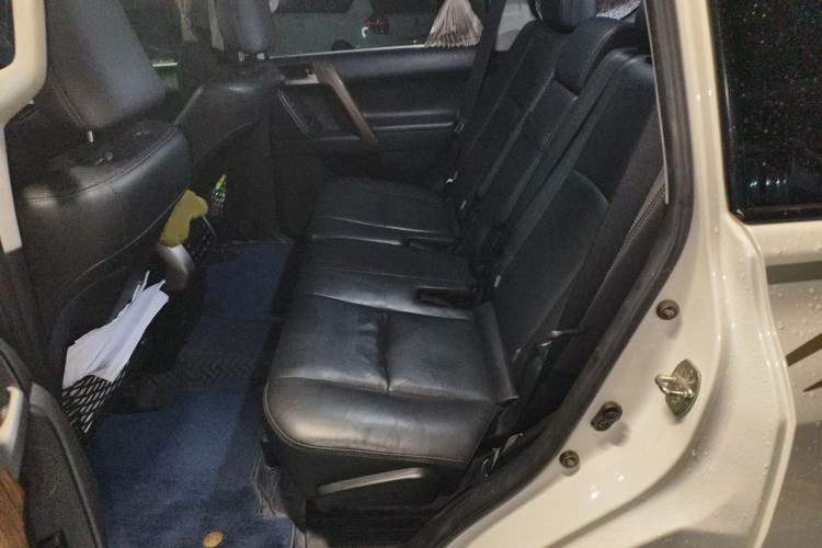 Used Toyota Prado 2018 3.5L Automatic TX-L NAVI with Rear-Mounted Spare Tire Left Rear Seat