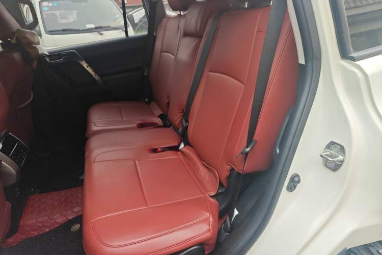 Used Toyota Prado 2018 3.5L Automatic TX-L with Rear-Mounted Spare Tire Left Rear Seat