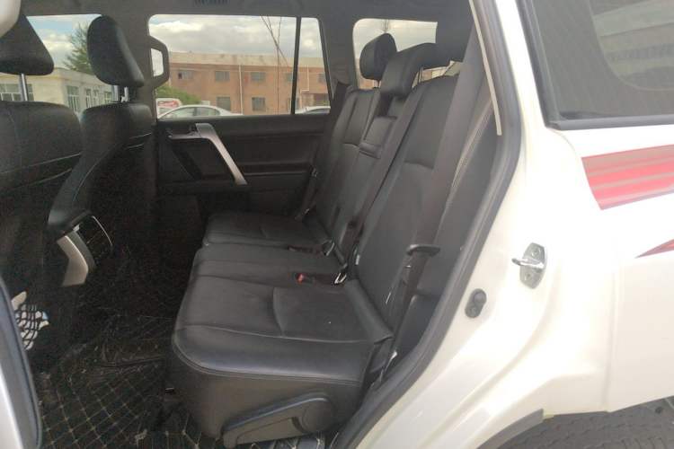 Used Toyota Prado 2018 3.5L Automatic TX-L Left Rear Seat