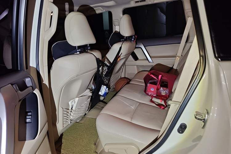 Used Toyota Prado 2018 3.5L Automatic TX-L Left Rear Seat
