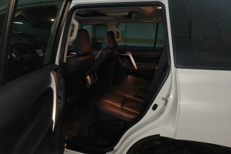 Used Toyota Prado 2018 3.5L Automatic TX-L NAVI Left Rear Seat