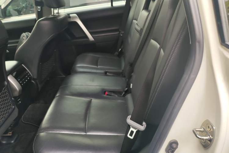 Used Toyota Prado 2018 3.5L Automatic TX-L with Rear-Mounted Spare Tire Left Rear Seat