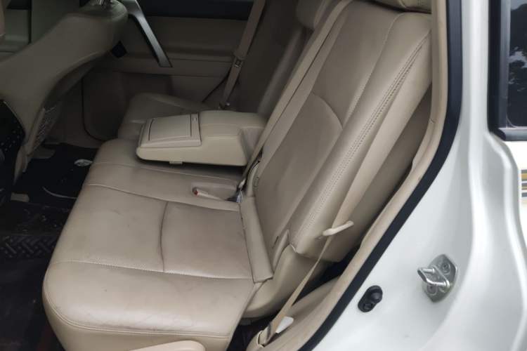 Used Toyota Prado 2018 3.5L Automatic TX-L NAVI with Rear-Mounted Spare Tire Left Rear Seat