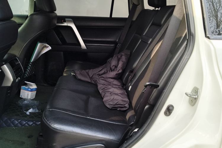 Used Toyota Prado 2018 3.5L Automatic TX-L with Rear-Mounted Spare Tire Left Rear Seat