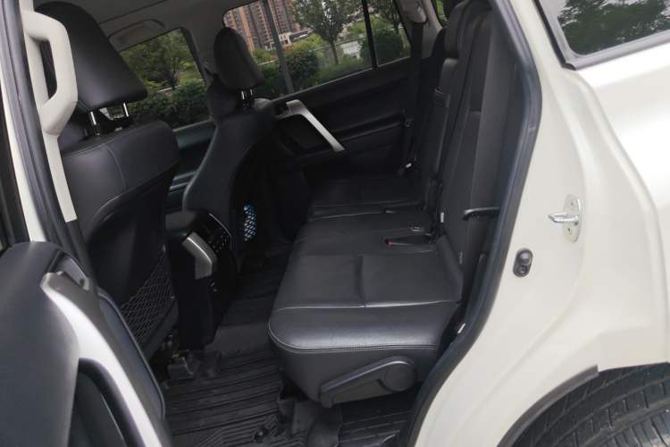 Used Toyota Prado 2018 3.5L Automatic TX-L Left Rear Seat