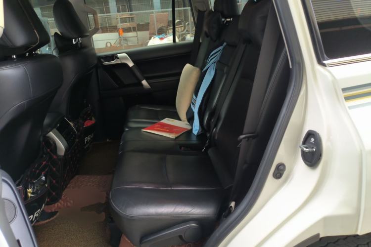 Used Toyota Prado 2018 3.5L Automatic TX-L NAVI with Rear-Mounted Spare Tire Left Rear Seat