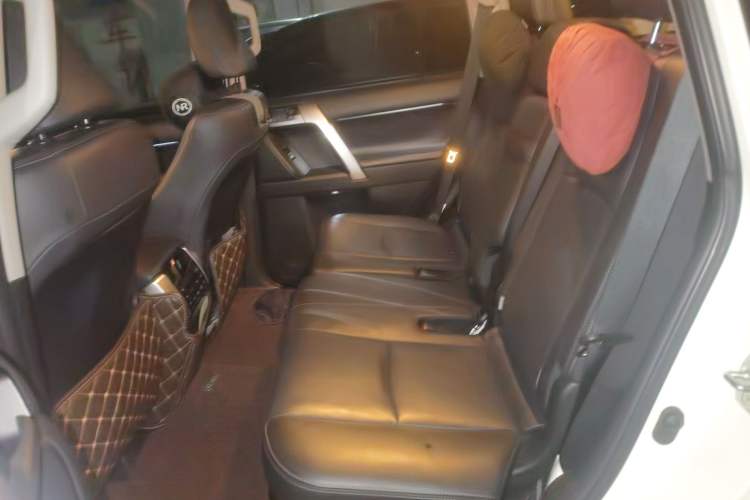 Used Toyota Prado 2018 3.5L Automatic TX-L Left Rear Seat